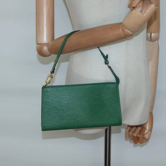 LOUIS VUITTON Epi Pochette Accessoires Pouch Green M52984 LV Auth 139981 - Picture 1 of 16
